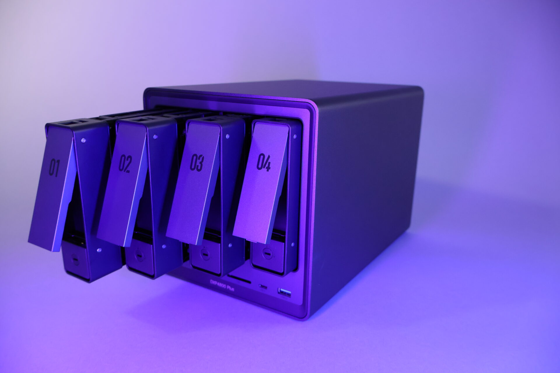 UGreen NASync DXP4800 Plus Review